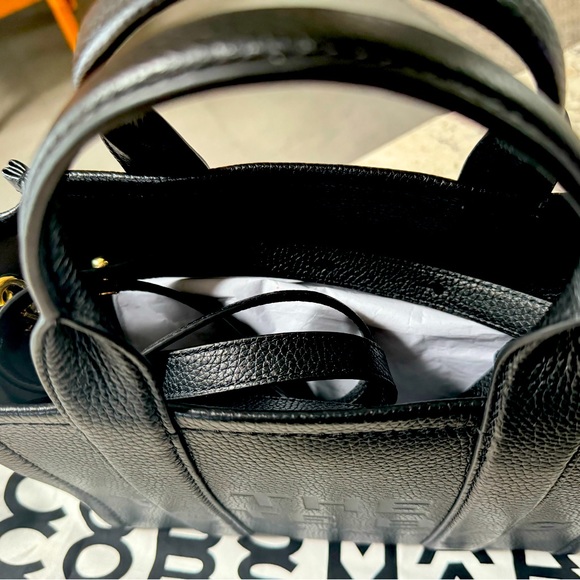 The Leather Small Tote Bag - Picture 3 of 4